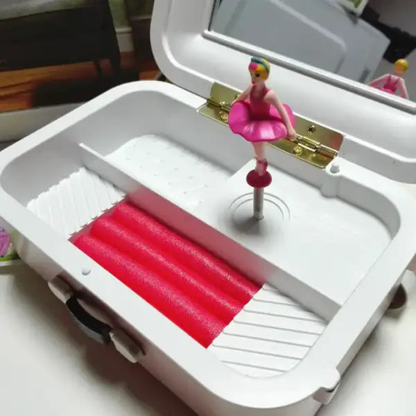 INTERESTING TOYS